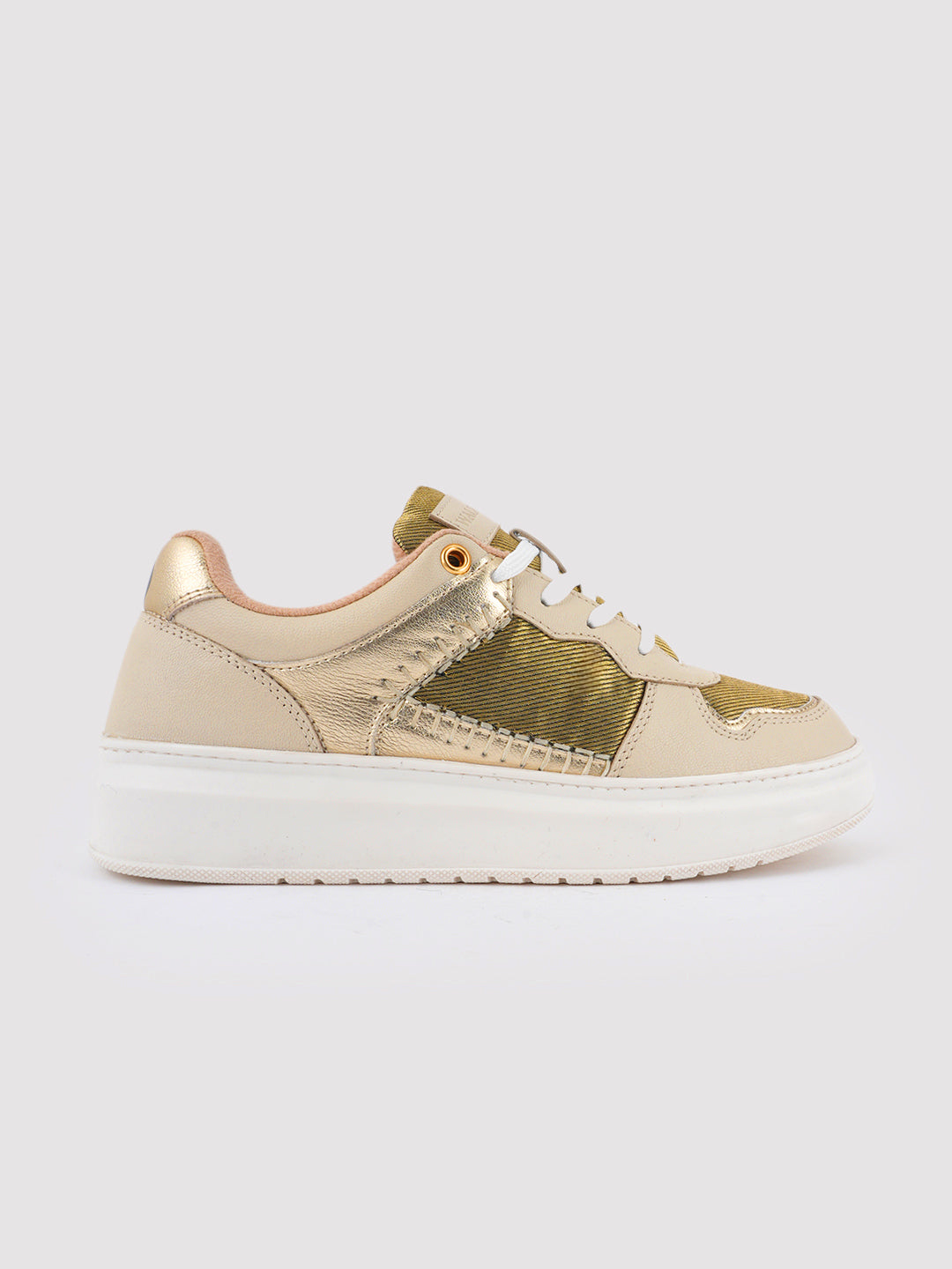 KIRA - The Golden Transition Sneaker