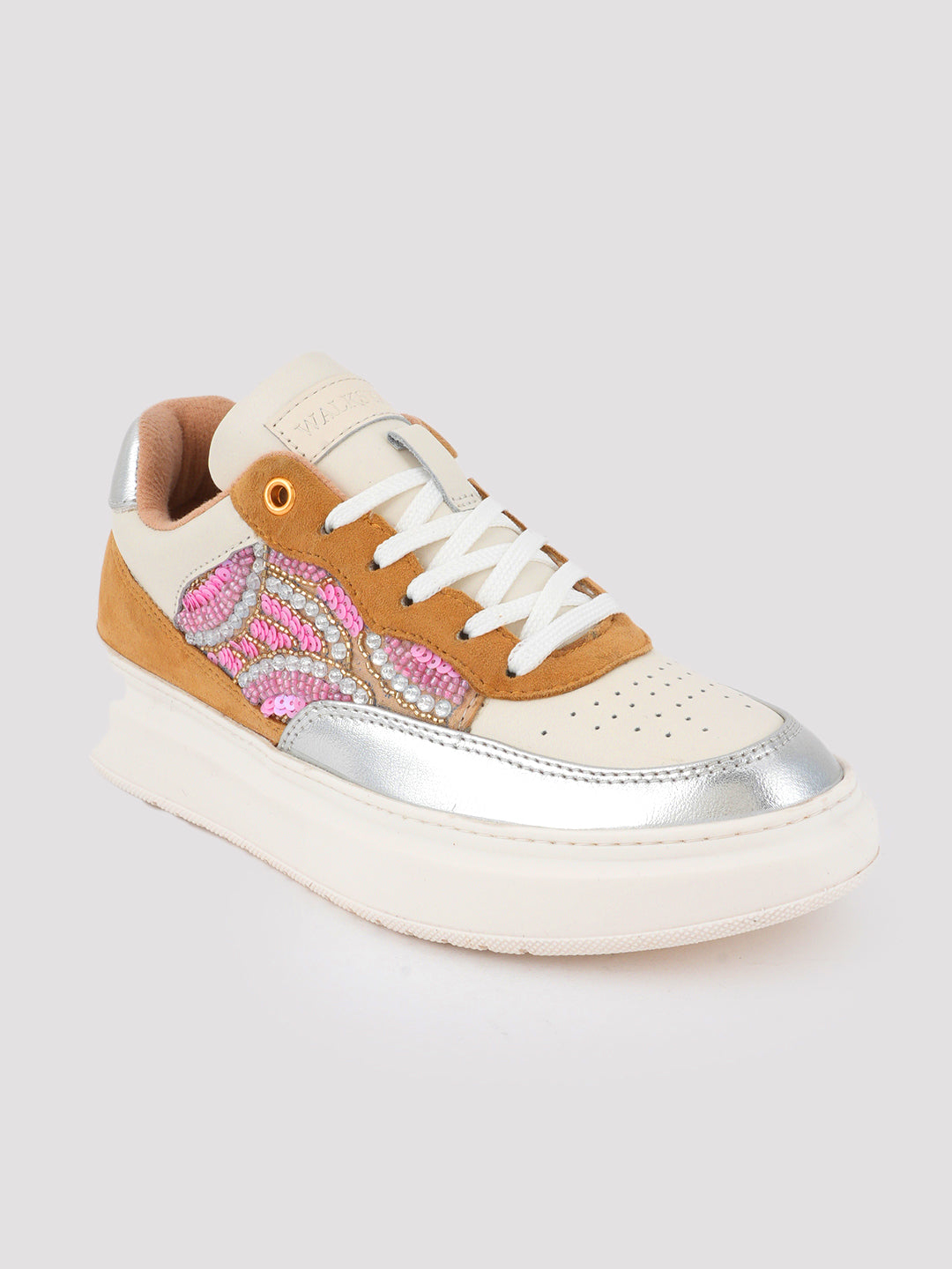 LILA - The Soft Spark Sneaker